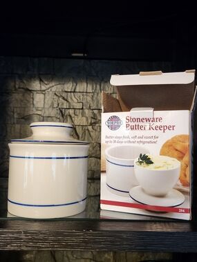 Norpro Stoneware Butter Keeper / Butter Bell #284 NEW IN BOX